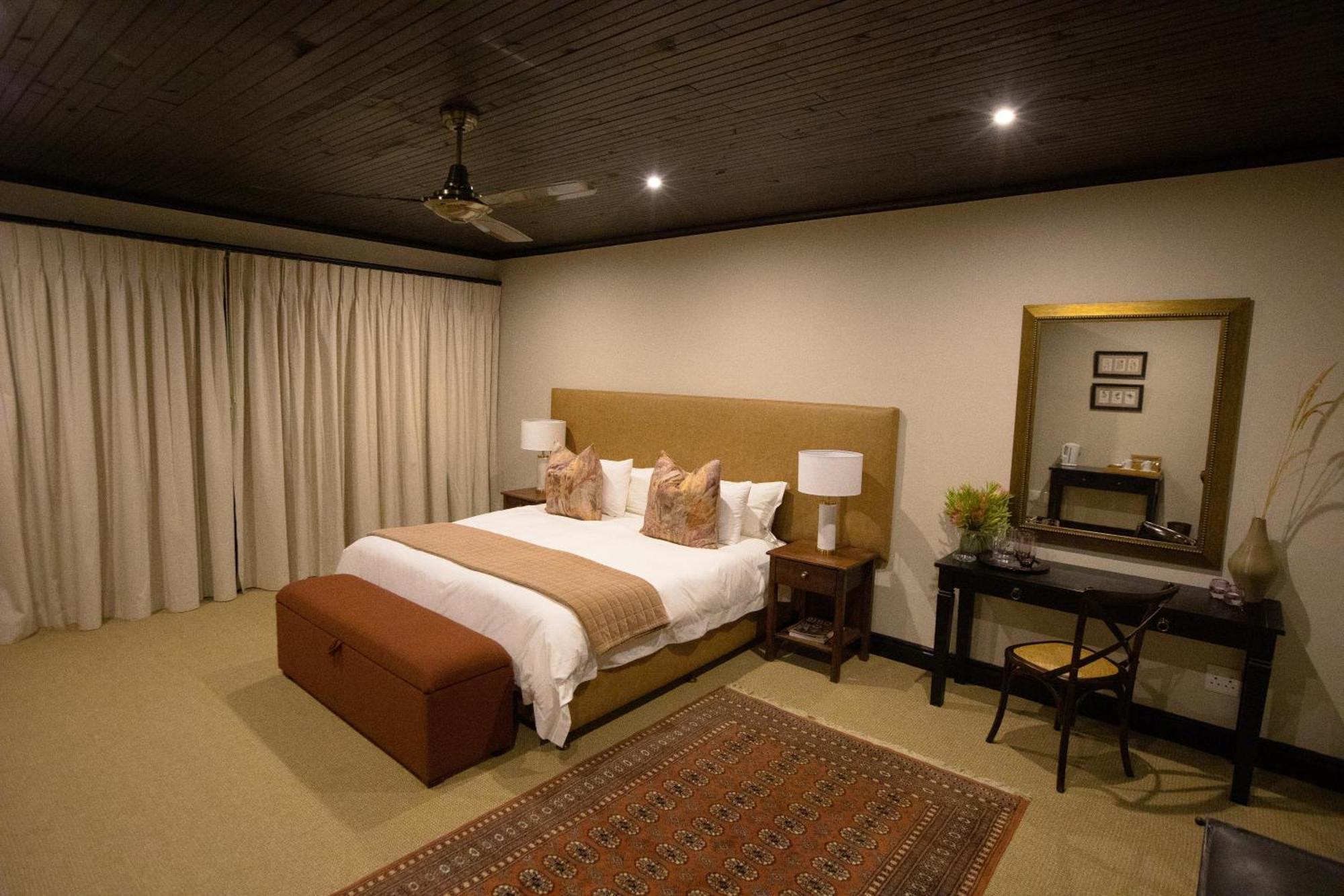 Swartberg Private Game Lodge Oudtshoorn Extérieur photo